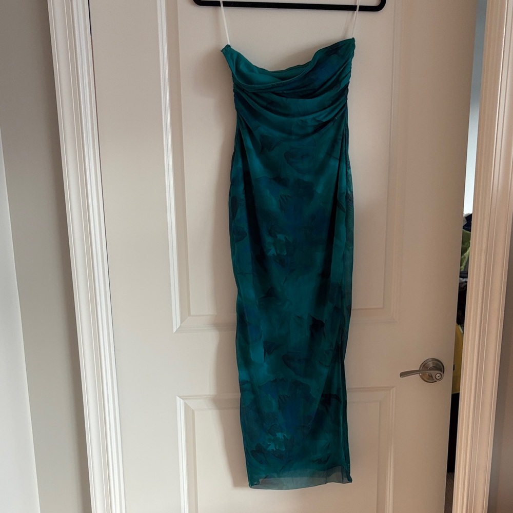 Elegant Teal Evening Dress